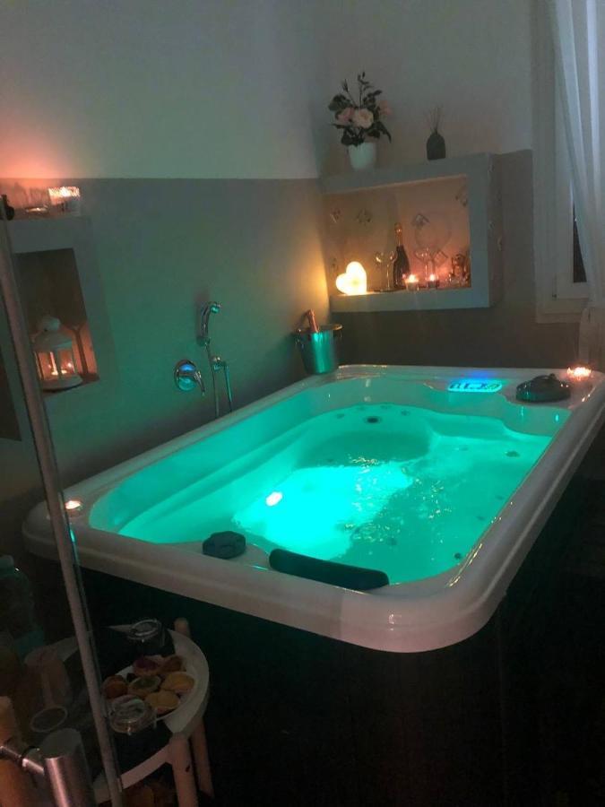 Casa Vacanza Sofa Hotel Sassari Luaran gambar