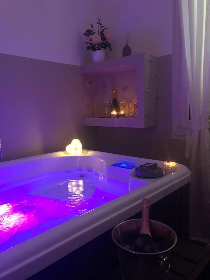 Casa Vacanza Sofa Hotel Sassari Luaran gambar